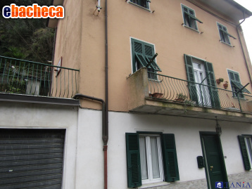 appartamento in vendita a Carrara in zona Gragnana