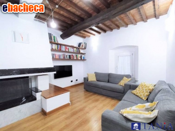 appartamento in vendita a Carrara in zona Centro Città