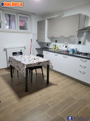 appartamento in vendita a Carrara in zona Marina di Carrara