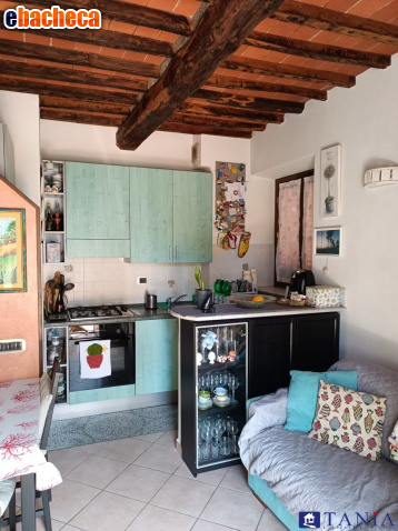 appartamento in vendita a Carrara in zona Sant'Antonio