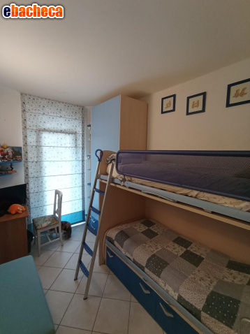 appartamento in vendita a Carrara in zona Bonascola