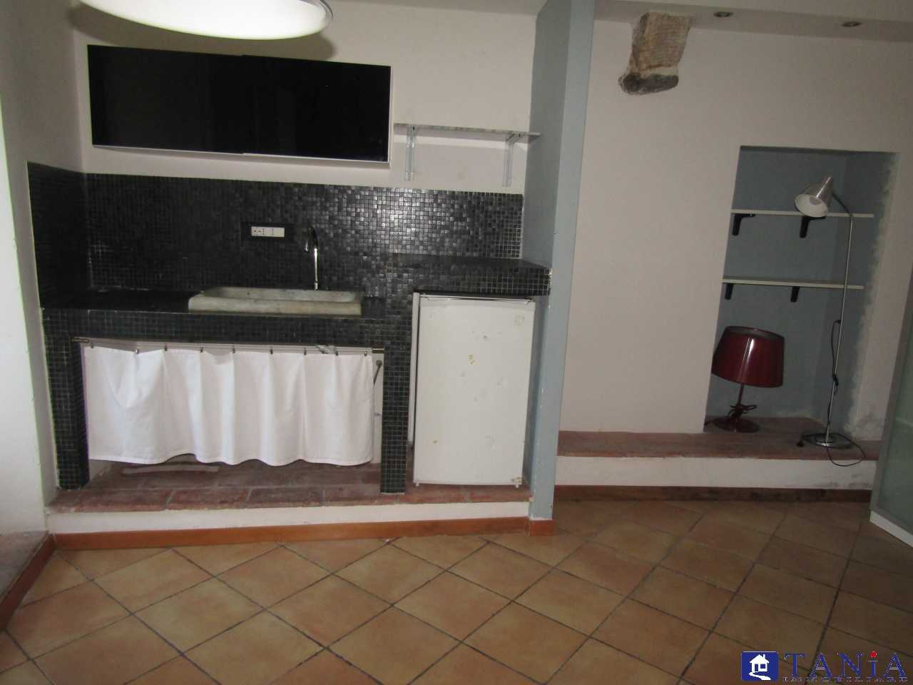 appartamento in vendita a Carrara in zona Centro Città