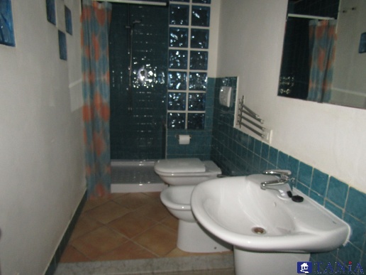 appartamento in vendita a Carrara in zona Centro Città