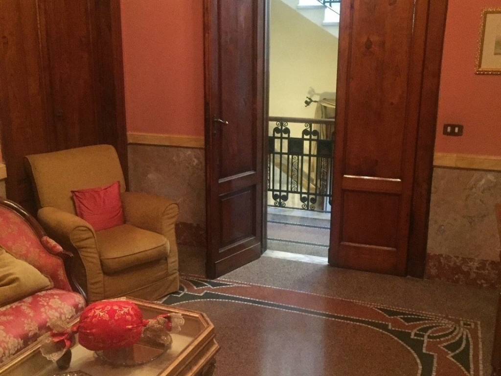 casa indipendente in vendita a Carrara