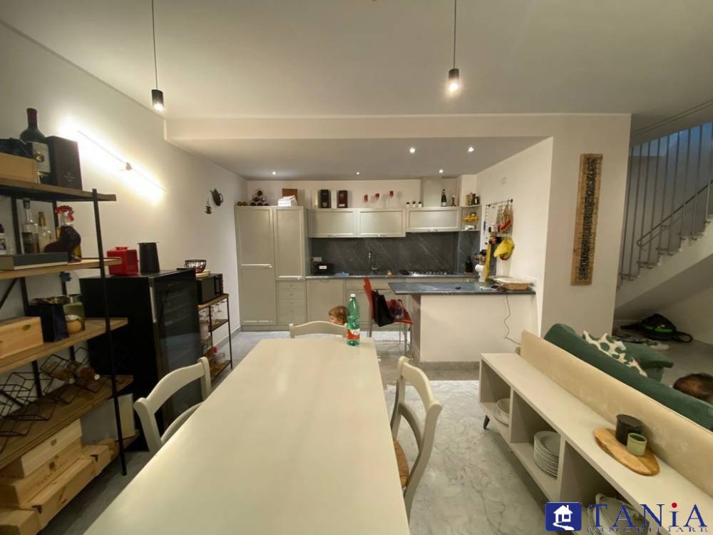 appartamento in vendita a Carrara
