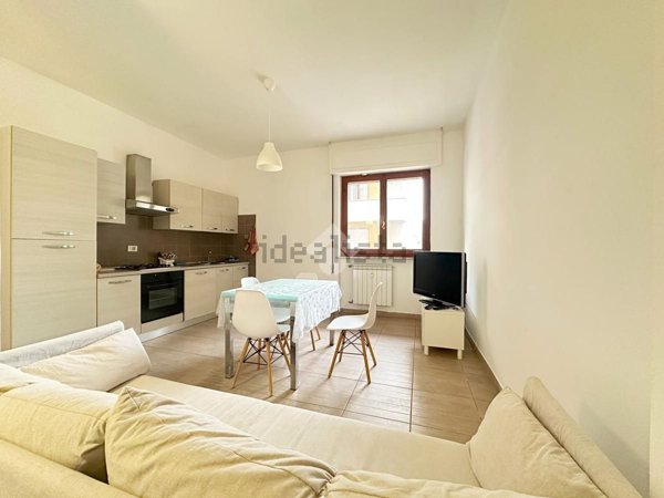 appartamento in vendita a Carrara in zona Marina di Carrara