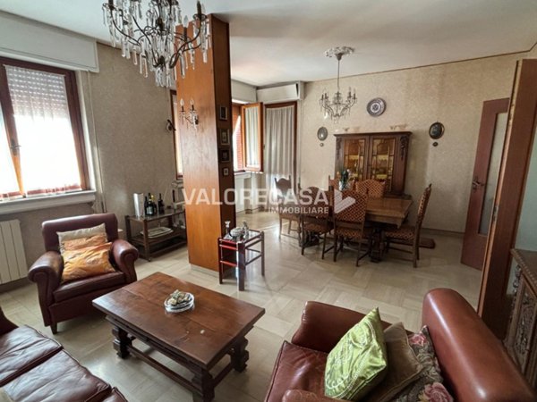appartamento in vendita a Carrara