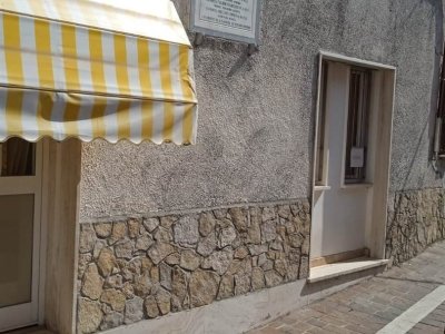 casa semindipendente in vendita a Carrara