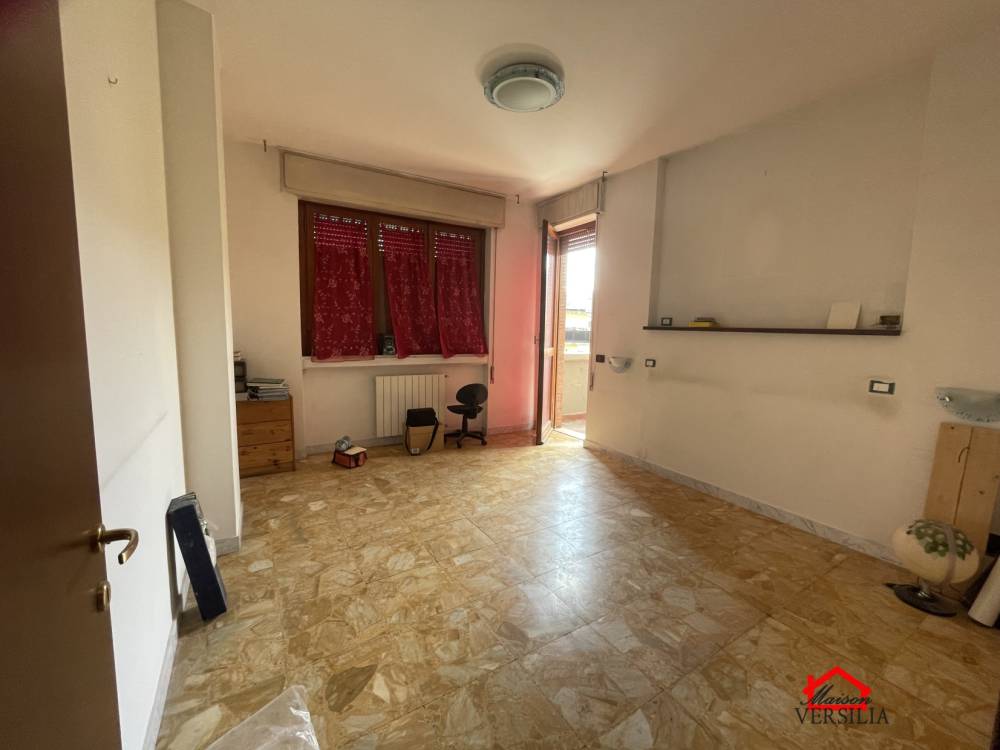 appartamento in vendita a Carrara in zona Centro Città