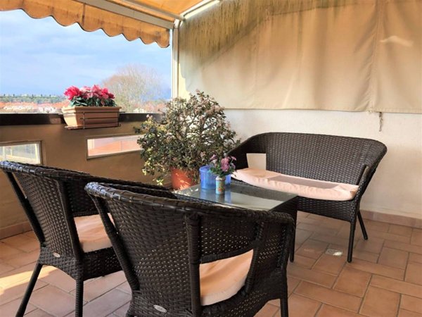 appartamento in vendita a Carrara in zona Marina di Carrara