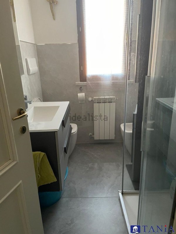 casa indipendente in vendita a Carrara in zona Marina di Carrara