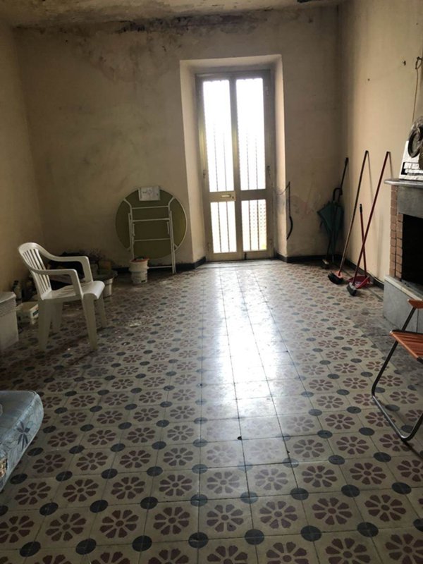 appartamento in vendita a Carrara in zona Centro Città