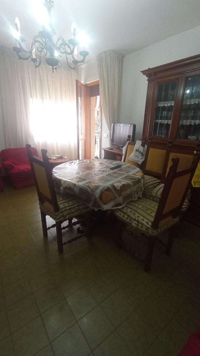 appartamento in vendita a Carrara in zona Avenza
