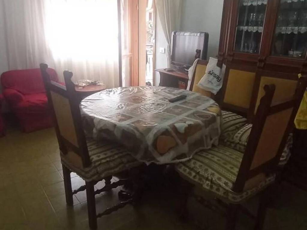 appartamento in vendita a Carrara in zona Centro Città