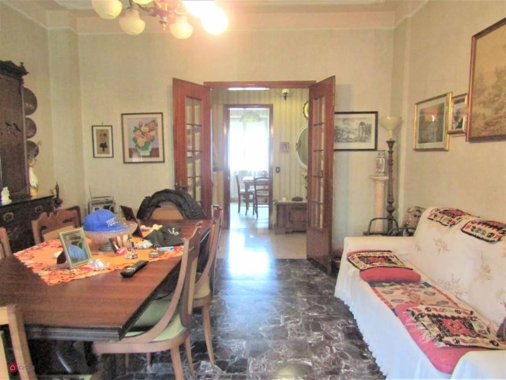 appartamento in vendita a Carrara in zona Fossola