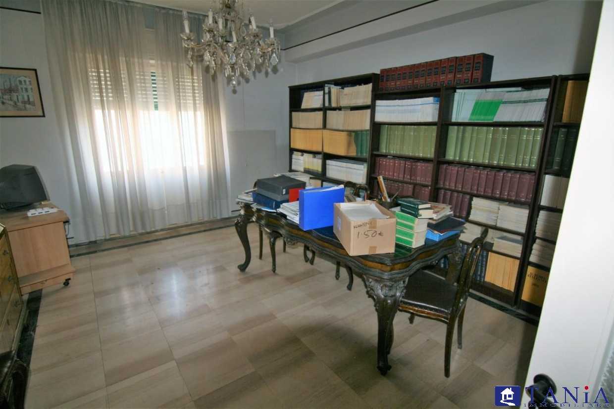 appartamento in vendita a Carrara