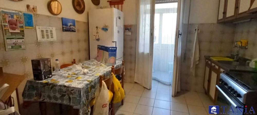 appartamento in vendita a Carrara in zona Centro Città