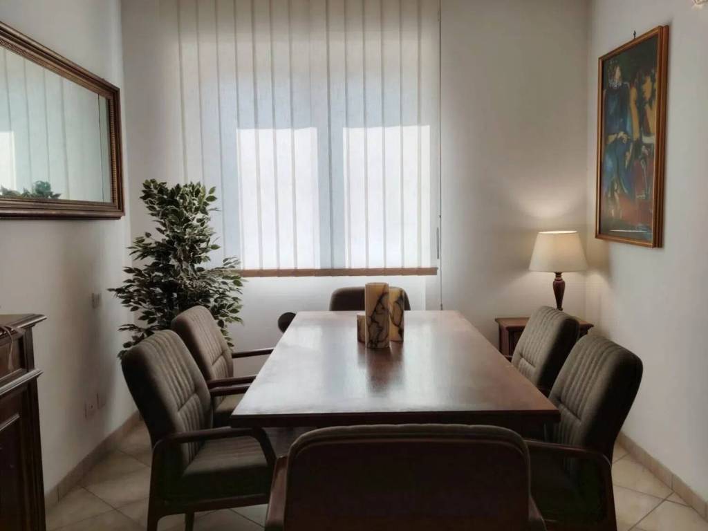 appartamento in vendita a Carrara in zona Centro Città