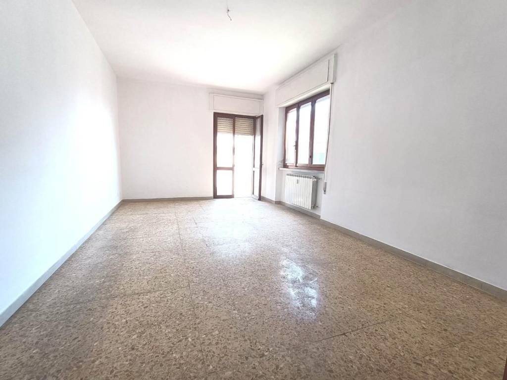 appartamento in vendita a Carrara in zona Centro Città