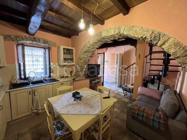 appartamento in vendita a Carrara