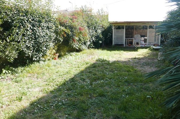 appartamento in vendita a Carrara in zona Monteverde