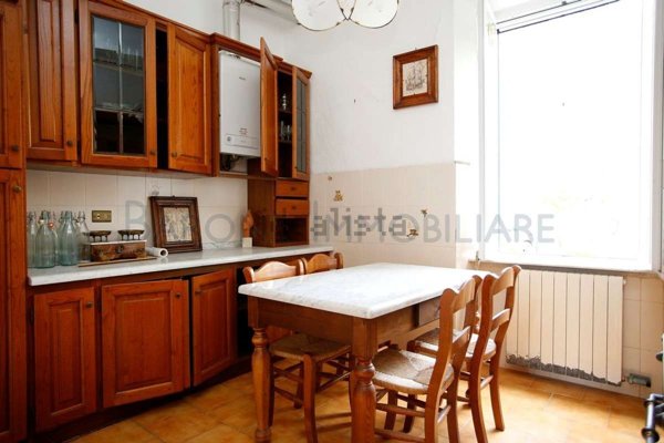 appartamento in vendita a Carrara