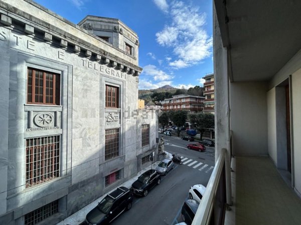appartamento in vendita a Carrara