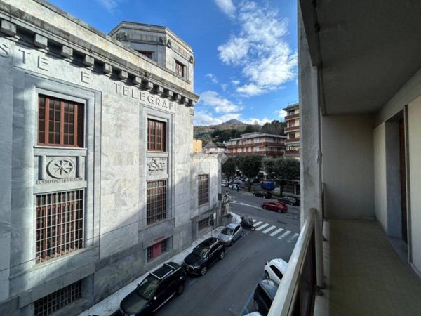 appartamento in vendita a Carrara