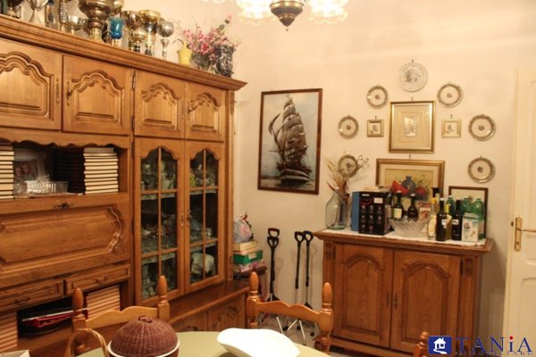appartamento in vendita a Carrara in zona Centro Città