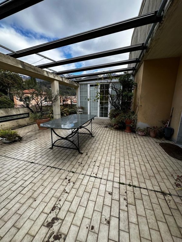 appartamento in vendita a Carrara in zona Centro Città