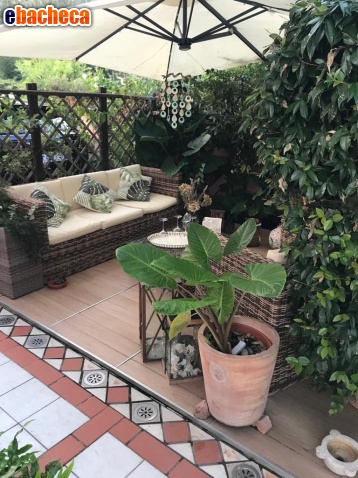 appartamento in vendita a Carrara in zona Avenza