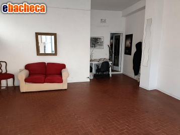 negozio in vendita a Carrara