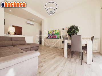 appartamento in vendita a Carrara in zona Marina di Carrara