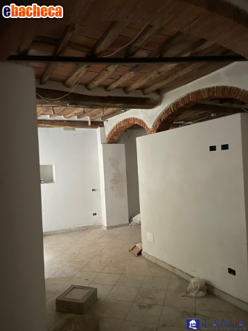 appartamento in vendita a Carrara in zona Torano