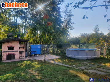 casa indipendente in vendita a Carrara in zona Marina di Carrara