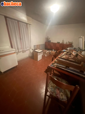 appartamento in vendita a Carrara in zona Avenza