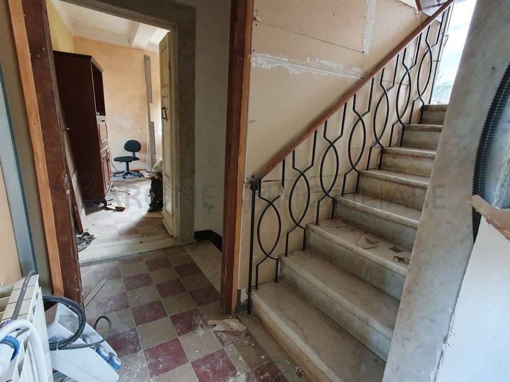 appartamento in vendita a Carrara