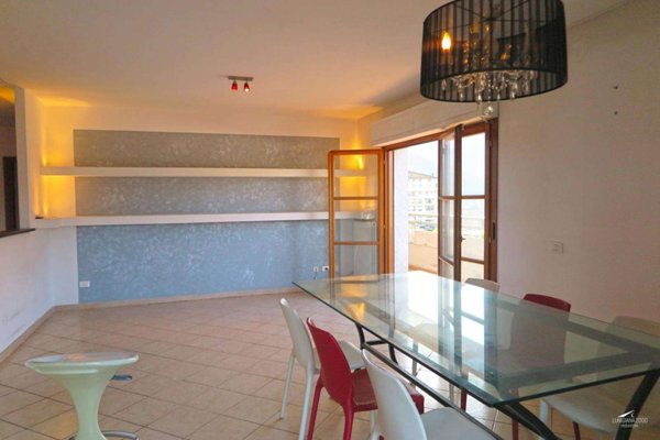 appartamento in vendita a Carrara