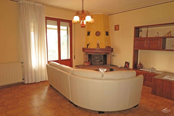 appartamento in vendita a Carrara