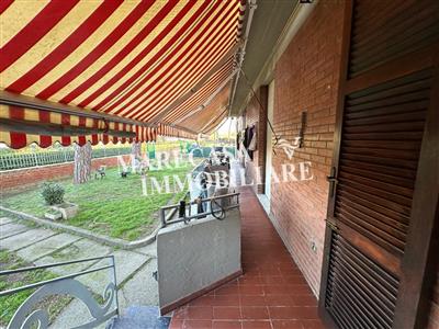 appartamento in vendita a Carrara
