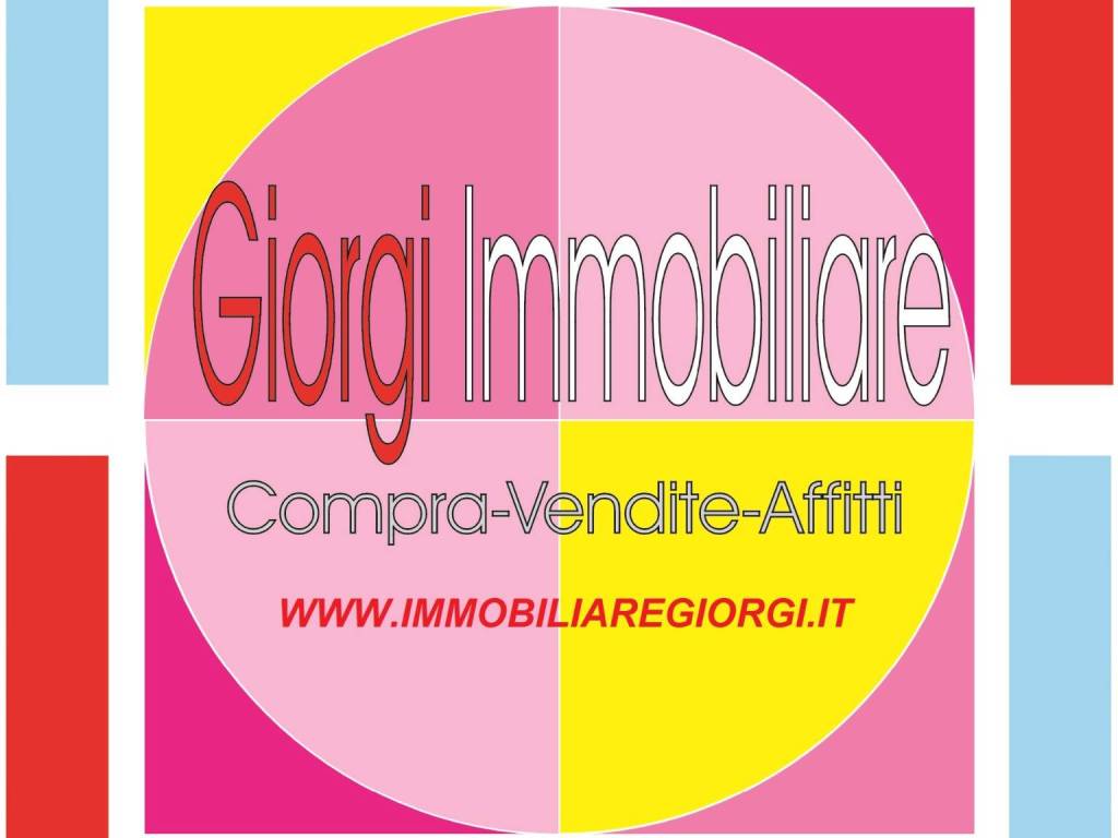 locale commerciale in vendita a Carrara in zona Avenza
