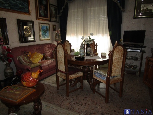 appartamento in vendita a Carrara in zona Marina di Carrara