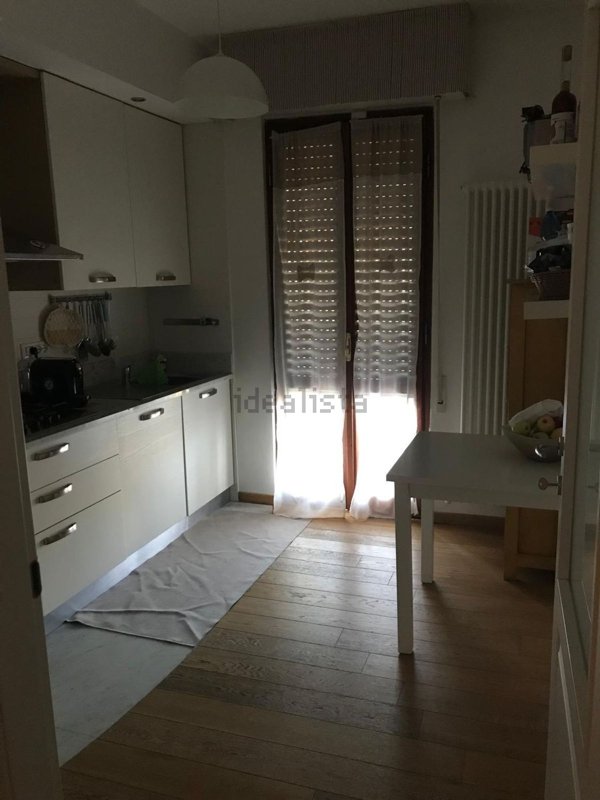 appartamento in vendita a Carrara in zona Marina di Carrara