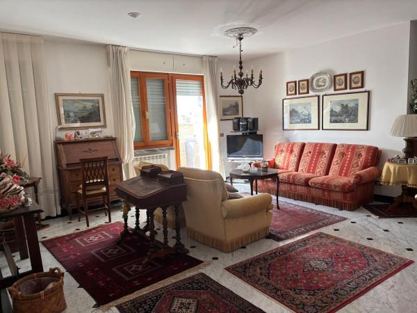 appartamento in vendita a Carrara in zona Marina di Carrara