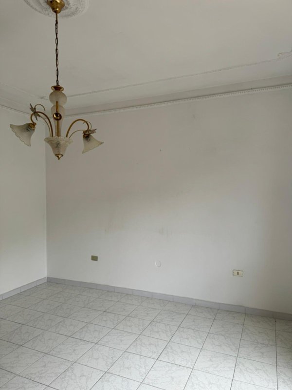 casa semindipendente in vendita a Carrara in zona Codena