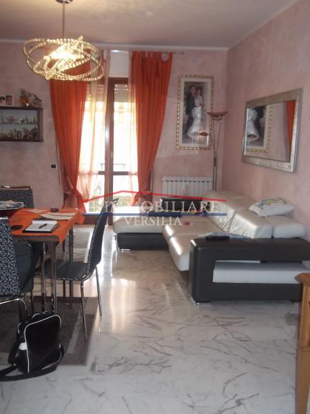 appartamento in vendita a Carrara in zona Nazzano