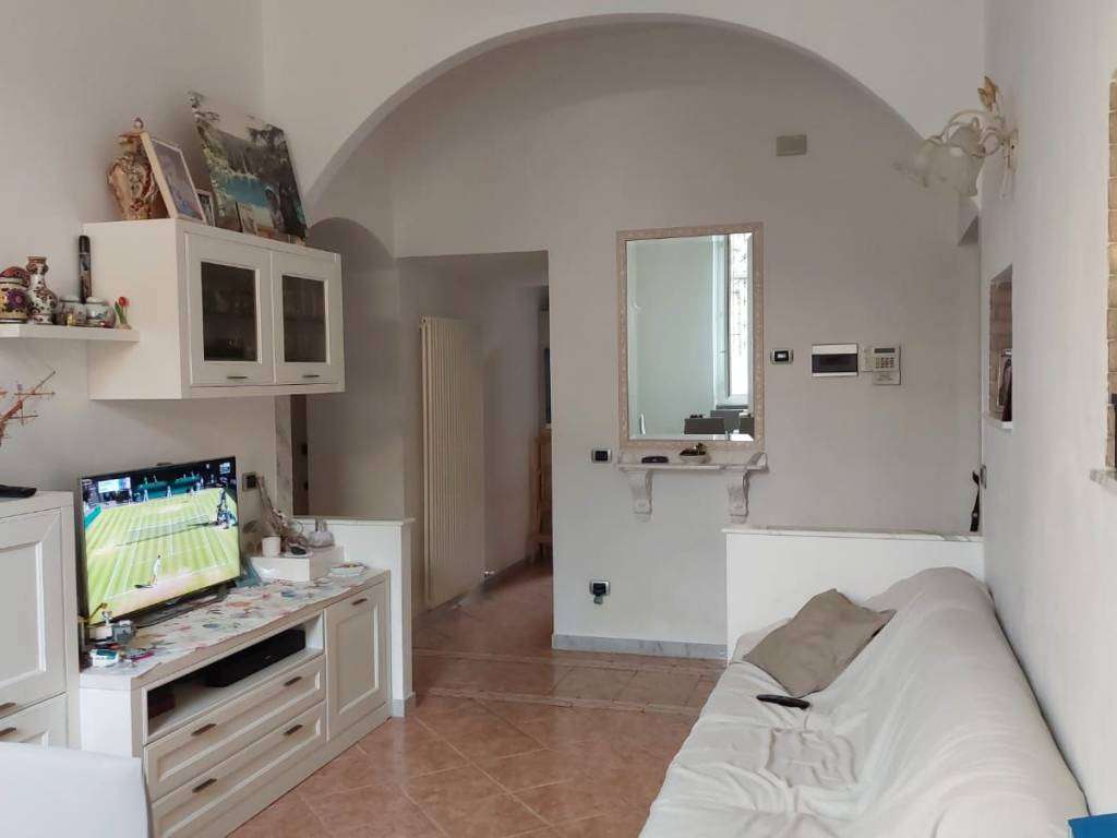 appartamento in vendita a Carrara in zona Centro Città