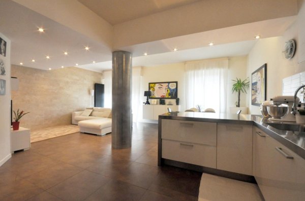 appartamento in vendita a Carrara in zona Centro Città