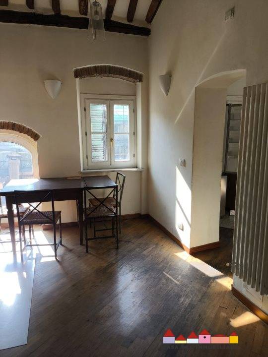 appartamento in vendita a Carrara
