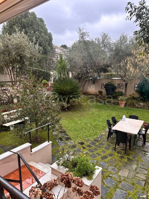appartamento in vendita a Carrara